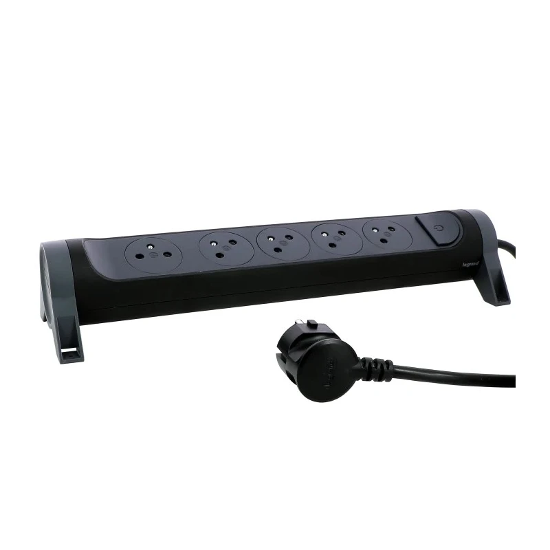 Legrand 1.5 m 5 Socket Type E Extension Lead 16 A 3680 W RoHS Compliant 049452