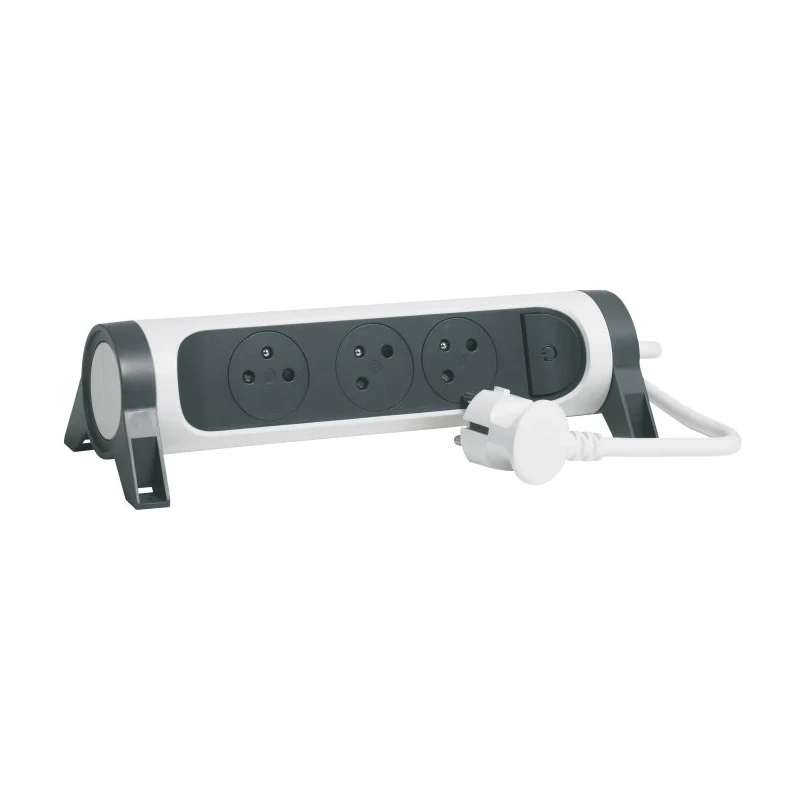 Legrand Extension Lead 3m 3 Socket Type E, 16A Current, 3680W Power, RoHS Compliant 049458