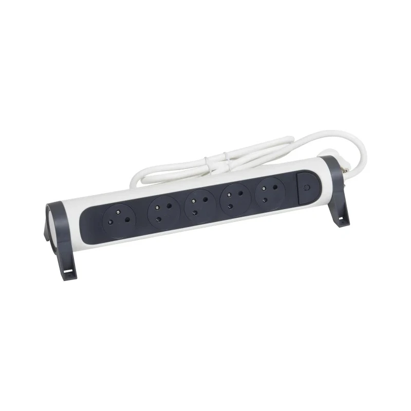 Legrand 3 m 5 Socket Type E Extension Lead 16A 3680W with IK 04 Impact Resistance 049461