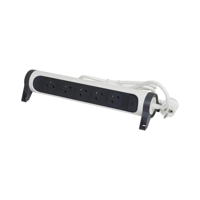 Legrand 3 m 5 Socket Type E Extension Lead 16A 3680W with IK 04 Impact Resistance 049461