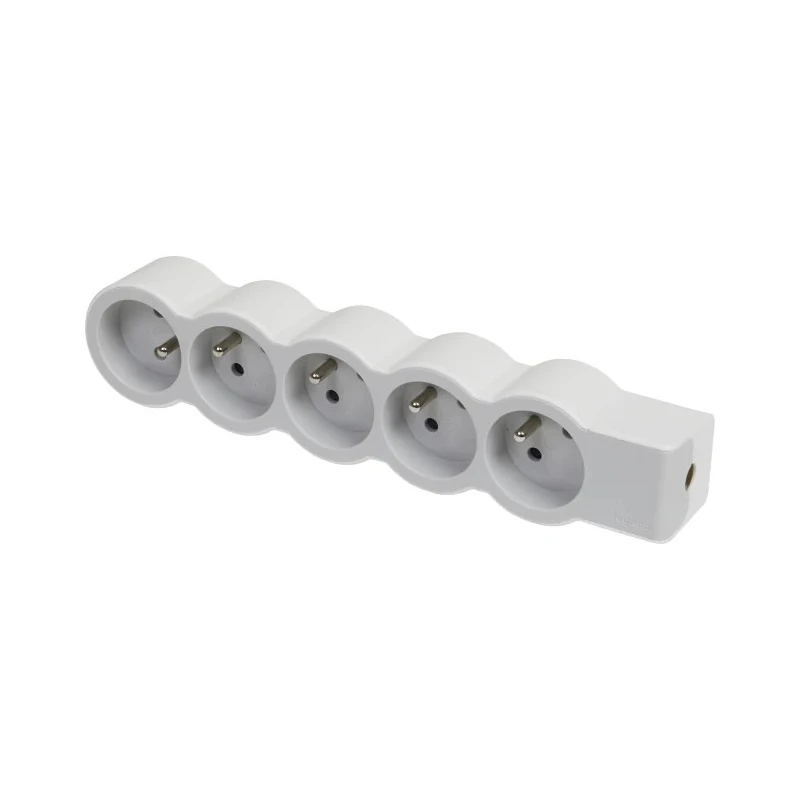 Legrand 5 Socket Type E Extension Lead 16 A 3680 W Impact Resistant IK04 50 Hz Model 049498