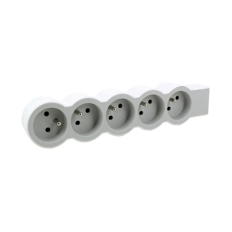 Legrand 5 Socket Type E Extension Lead 16 A 3680 W Impact Resistant IK04 50 Hz Model 049498