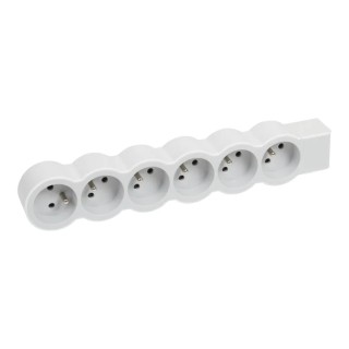 Legrand 6 Socket Type E Extension Lead 16A 3680W Impact Resistance IK04 RoHS 50Hz 049499