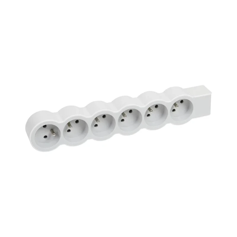 Legrand 6 Socket Type E Extension Lead 16A 3680W Impact Resistance IK04 RoHS 50Hz 049499