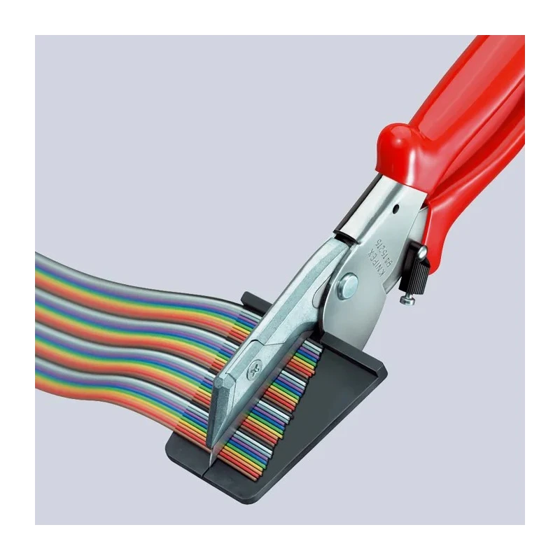 Knipex Crush-Free Cable Shear Cable Cutter 215mm, Tool Steel, Plastic Handle, Model 94 15 215