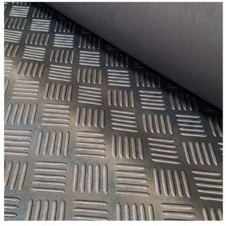 RS PRO Black Anti-Slip Flooring Rubber Roll 10 m x 1.5 m x 3 mm Thickness 221-7909
