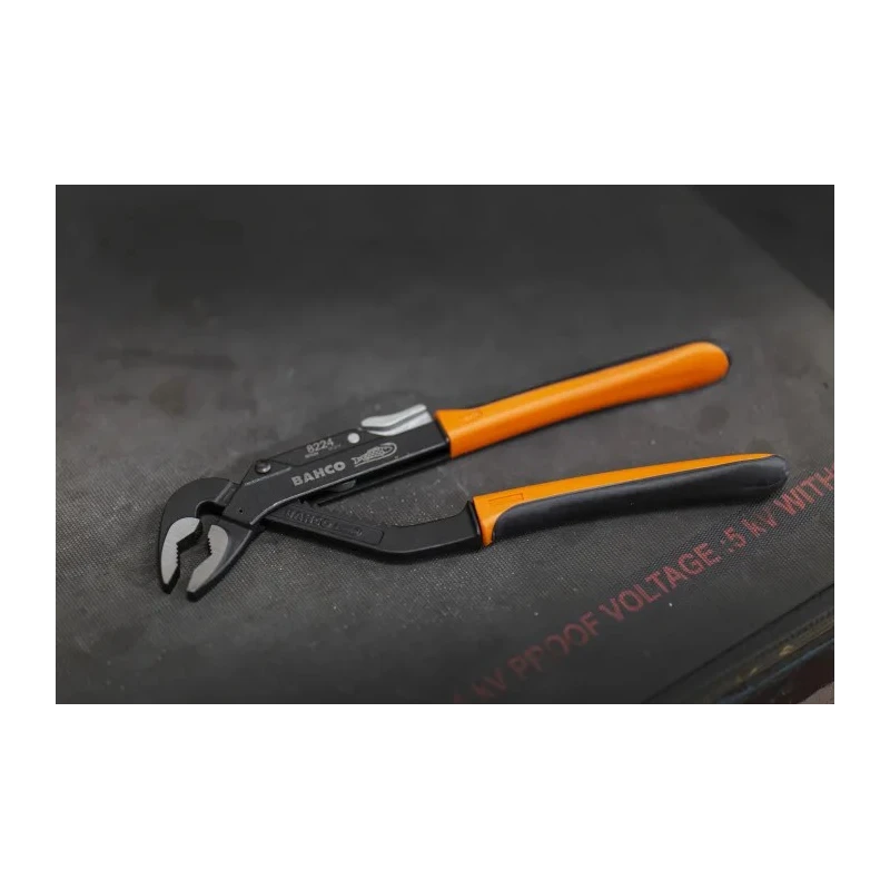 Bahco Professional Water Pump Plier, Steel, Black Finish, 250mm Length, 41.85mm Jaw, Slip Joint 8224 IP
