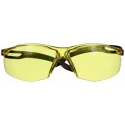 3M SecureFit 500 Safety Glasses Amber Polycarbonate Lens Anti-Scratch Anti-Fog 7100243980
