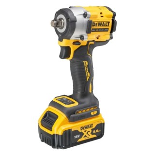 DeWALT 1/2 in Cordless Brushless Impact Wrench 18V 5 Ah Battery 406Nm Torque DCF921P2T-QW