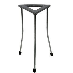 laboratory-metalware-tripod-stand-cast-iron-base-triangular-powder-coated-model-105-1-55439