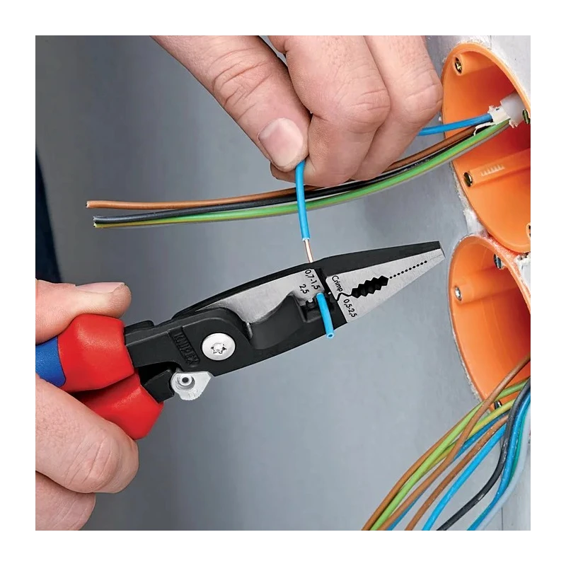 Knipex 1-Piece Combination Plier, 200mm Overall Length, Insulated Comfort Grip Handle, VDE/1000V Approved 13 96 200 T