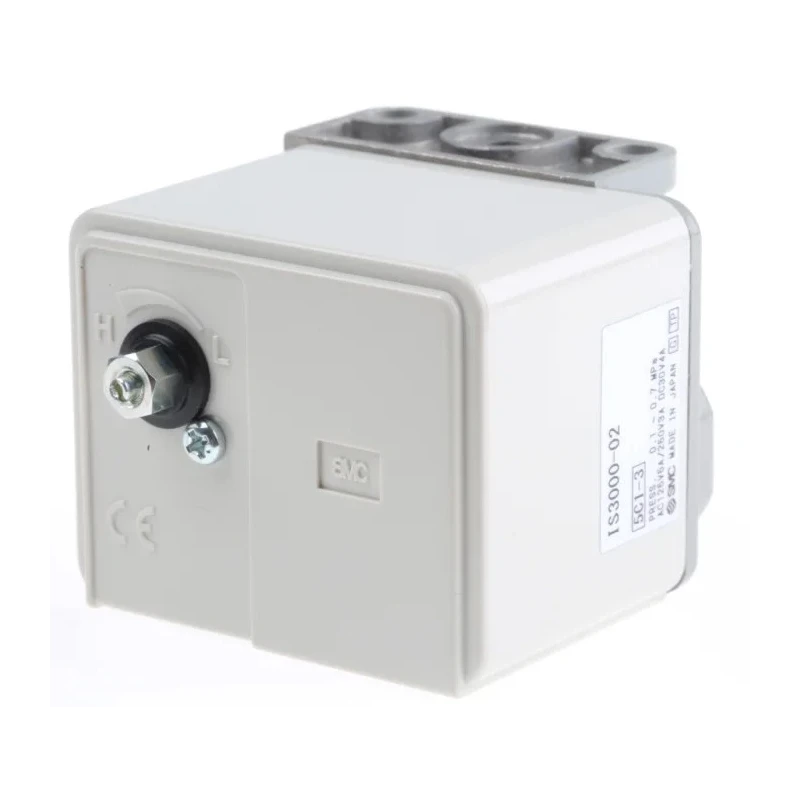 SMC Adjustable Pressure Switch NC 0.1 MPa to 0.8 MPa 1/4 in Port Size IS3000-02
