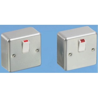 MK Electric Silver 1 Gang Metal Clad Light Switch 250V 20A K5212 ALM