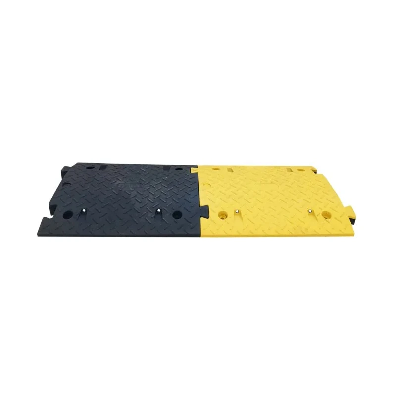 RS PRO High Visibility Rubber Speed Bump 2.5 m x 430 mm x 70 mm 174-5931