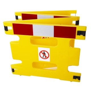 Addgards Yellow Folding Safety Barrier, No Entry Sign, 800mm Height, 1m Width 4R0