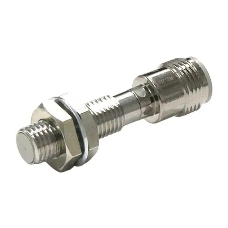 Omron Threaded Barrel Inductive Proximity Sensor M8 x 1, NPN Output, 30 V DC, 16mA Switching Current, 2 mm E2E-X2C18-M1