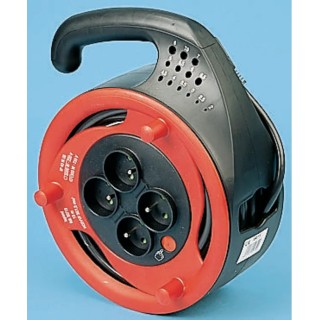 Legrand 15 m 1 Socket Type E Cable Reel 230V 16A 0 909 71