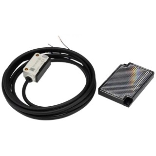 RS PRO Polarised Retro Reflection Photoelectric Sensor, Block Sensor, 3 m Detection Range, PNP NO/NC Output, IP Rating IP67