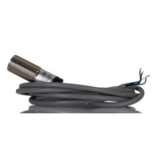 RS Pro Diffuse Reflection Photoelectric Sensor Barrel Type 30V DC, 200mA, 0.4 m Detection Range IP67