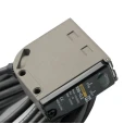 Omron Background Suppression Photoelectric Sensor Block Style 5 to 200 mm Detection Range NPN/PNP Output E3S-CL2 5M