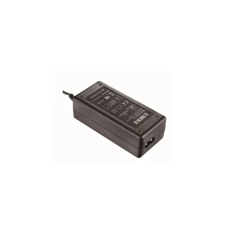 Unifive 5 Output AC/DC Adapter IEC Plug 24 W Power 24V DC Output, 1 A UNI324-2410-PL03B