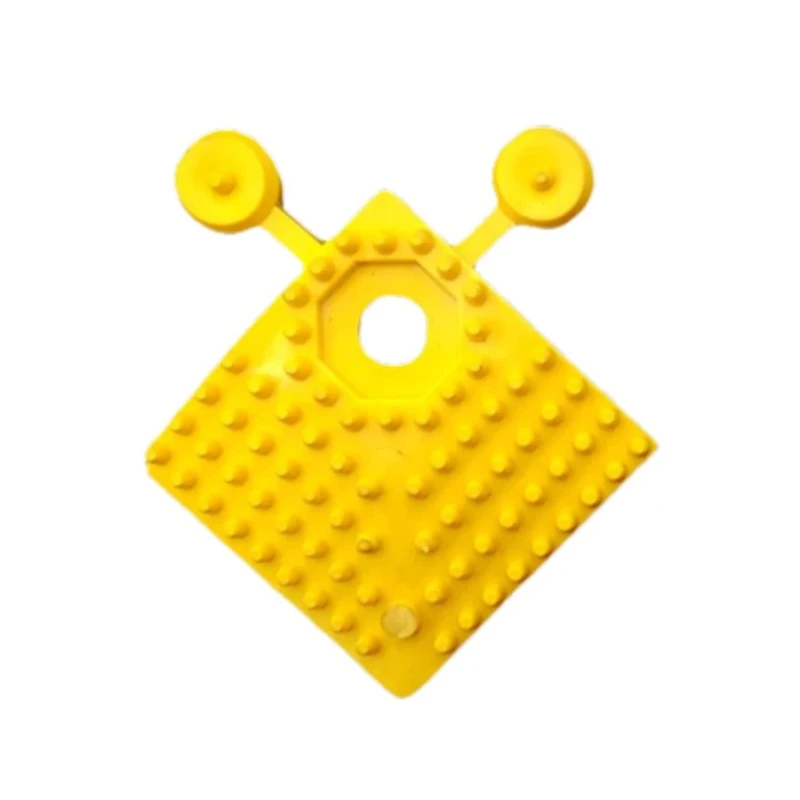 RS PRO Yellow Anti-Slip Tile Polyvinyl Chloride Interlocking 60 mm x 60 mm x 16 mm 221-7919