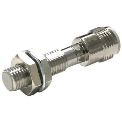 Omron Threaded Barrel Inductive Proximity Sensor M8 PNP 30 V dc 1 mm 200 mA E2E-X1R5B1T8-M1