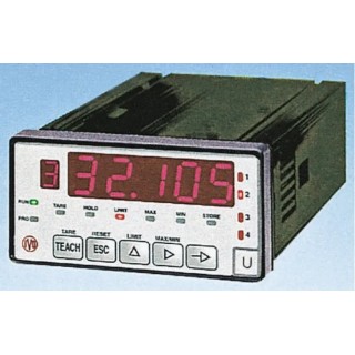 Baumer Digital LED Panel Multifunction Meter for Voltage and Current Measurement 93 mm x 45 mm PA422