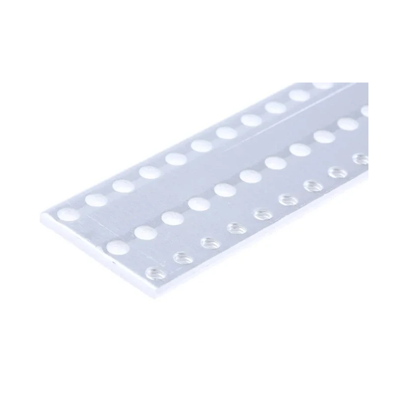 nVent SCHROFF Aluminium Connector Rail Rack Rail 427 mm Depth 427 mm Width 427 mm Height 20822048
