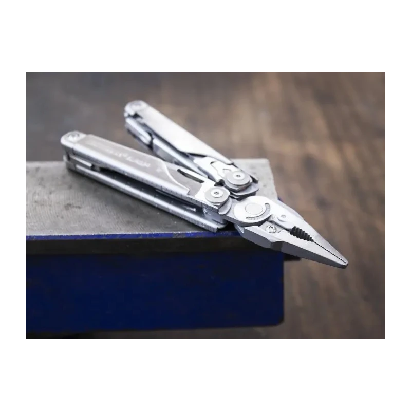 Leatherman Surge 19-Function Multitool Knife 115 mm Closed Length, 335 g 830165