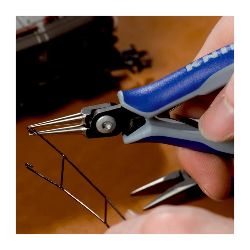 Knipex 1-Piece Round Nose Plier, 133mm Overall Length, 24mm Jaw Length 34 32 130