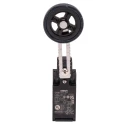 Omron Roller Lever Limit Switch with 1 NO/1 NC Contact, IP67, Plastic Housing, 4A Current Rating, Model 