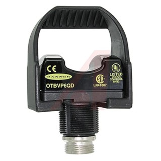 Banner Illuminated Push Button Switch, Momentary, Panel Mount, Red LED, IP66, 30 V, 7A SPDT, 60x44x36 mm OTBVP6QD