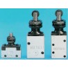 SMC Plunger Pneumatic Manual Control Valve VM400 Series Rc Rc 1/8, 3/2 Function, Aluminium Alloy