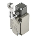 Omron WL Series Roller Lever Limit Switch, IP67, PVC, 316L Stainless Steel, Brass, Ethylene Propylene Diene Monomer, 