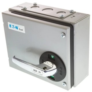 Eaton 3-Pole Panel Isolator Switch 20A, IP40, Panel Mount, Screw Terminal, Silver Handle 15AXTN2