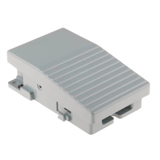 Schneider Electric Industrial Duty Momentary On-Off Foot Switch Metal Housing 2 NO/2 NC Contacts 3 A, 270 mA Contact XPEM111