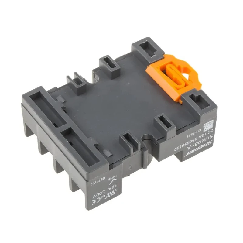 RS PRO 8 Way 300V 15A DIN Rail Mount Relay Socket for use with RS PRO RUB Relays 121-7841