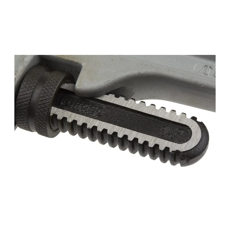 Ega-Master Pipe Wrench with 50.8 mm Jaw Capacity, 355.6 mm Overall Length, Metal Handle, VDE/1000V Approved 61024