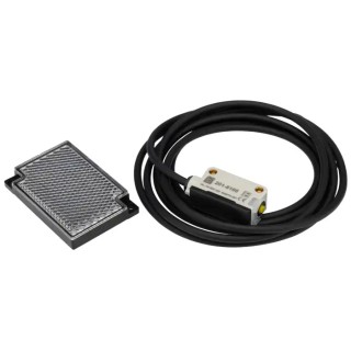 RS PRO Polarised Retro Reflection Photoelectric Sensor, Block, 3 m Detection Range, NPN NO/NC Output, IP67 IP Rating IP67