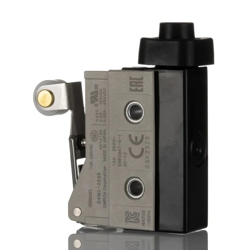 Omron Short Hinge Roller Lever Limit Switch 1 NO/1 NC Metal Housing IP67 480V AC 10A D4MC-2020