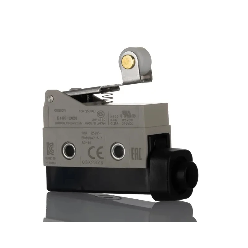 Omron Short Hinge Roller Lever Limit Switch 1 NO/1 NC Metal Housing IP67 480V AC 10A D4MC-2020