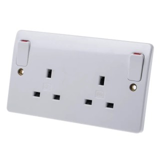 MK Electric 13A White 2 Gang Surface Mount Indoor Plug Socket Type G K2746WHI