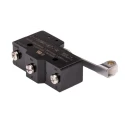 Omron Z Series Roller Lever Limit Switch, SPDT Contact, Thermosetting Resin Housing, 500V AC, , Mechanical Life 20 IP00