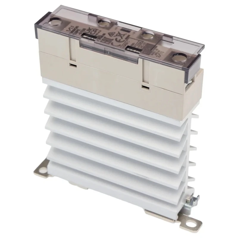 Omron Solid State Relay 15 A Load, DIN Rail Mount, 528 V AC Load, 12-24 V DC Control G3PE