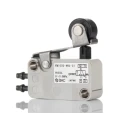 SMC Roller Lever Pneumatic Manual Control Valve 3/2 Function, Side Port, 0.8 MPa, PBT Body VM1000