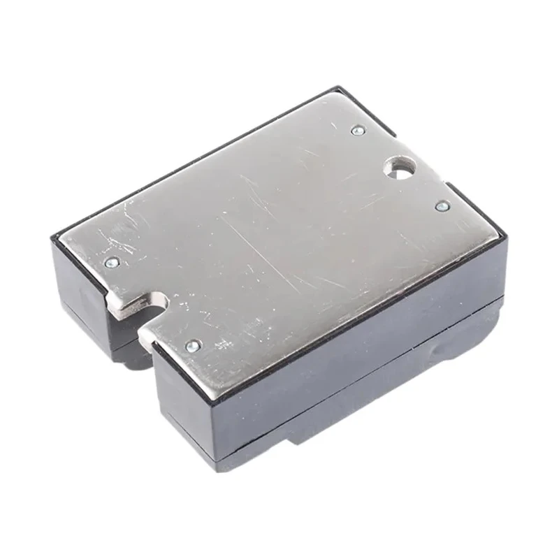 Crydom A2 Series Solid State Relay Panel Mount 75A Load 280Vrms Load 280Vrms Control A2475