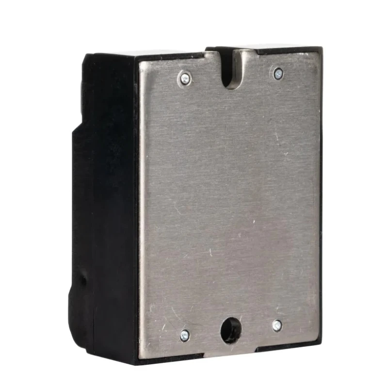 Crydom 1-DC Series Solid State Relay Panel Mount 7 A Load 200 V Load 32V Control D2D07