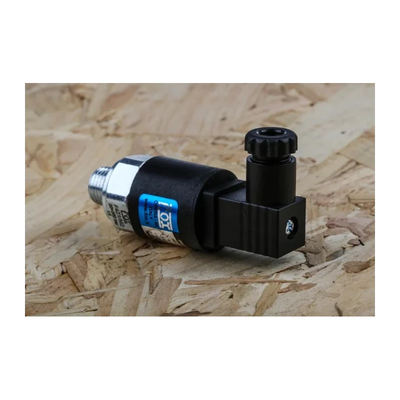 RS PRO Adjustable Pressure Switch NC 20 bar to 300 bar, 1/4 in Port Size, 250V AC, 500mA Current, Steel Construction 297-0080