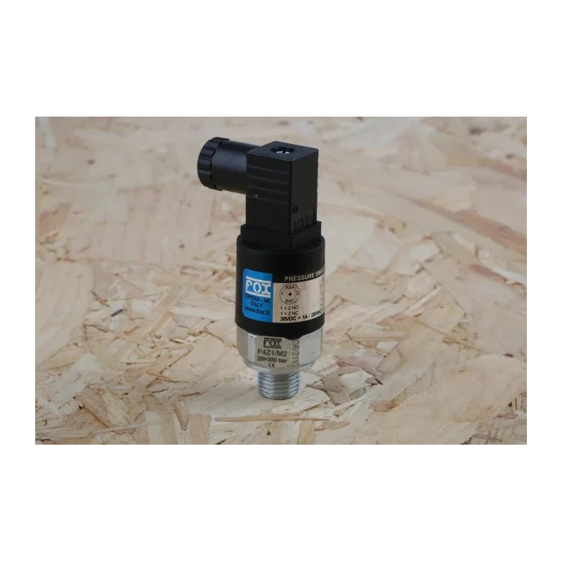 RS PRO Adjustable Pressure Switch NC 20 bar to 300 bar, 1/4 in Port Size, 250V AC, 500mA Current, Steel Construction 297-0080